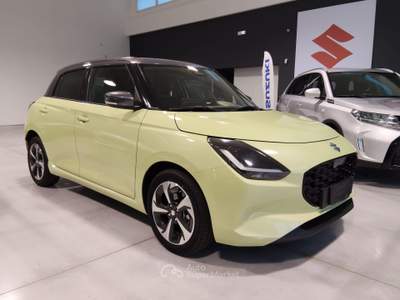 Suzuki Swift Waku Arancione usata Putignano