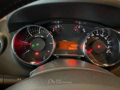 Peugeot 5008 5008  1.6 hdi 16v Business Grigio usata Verona