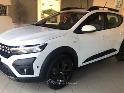 Dacia Sandero Stepway 1.0 TCe ECO-G Expression 100cv 6 marce Bianco usata BORGOSESIA