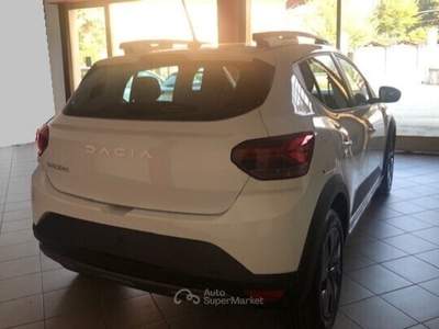 Dacia Sandero Stepway 1.0 TCe ECO-G Expression 100cv 6 marce Bianco usata BORGOSESIA