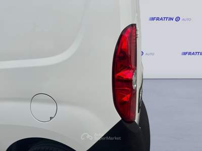 Fiat Doblò Doblò 1.6 Mjt 105cv S&amp;S Pl-Ta Cargo Maxi Xl Business Bianco usata Cassola