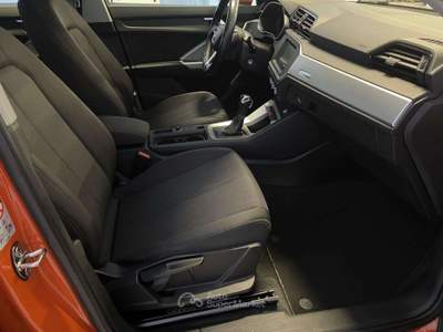 Audi Q3 Q3 2.0 TDI 15 Arancione usata Pove del Grappa