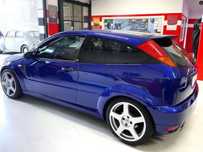 Ford Focus 2.0 RS 215cv MK1 Blu/Azzurro usata Barzanò
