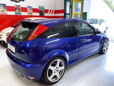 Ford Focus 2.0 RS 215cv MK1 Blu/Azzurro usata Barzanò