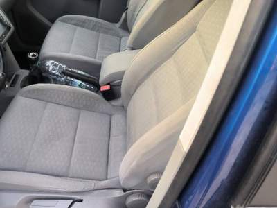 Volkswagen Touran . Blu/Azzurro usata Ardea