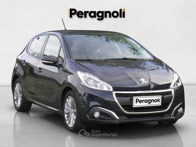 Peugeot 208 208 1.2 PURETECH 82 SES 5P ACTIVE Nero usata Firenze