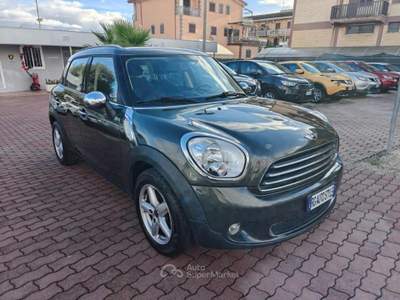 MINI One Mini One D Countryman Verde usata Roma