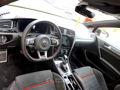 Volkswagen Golf Performance 2.0 245CV DSG DCC-TETTO-DYN-19" Giallo usata Savona