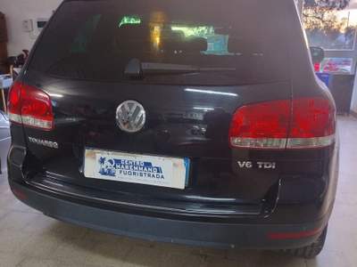 Volkswagen Touareg Volkswagen Tuareg tenuto in box,unico proprietario. Nero usata Grosseto