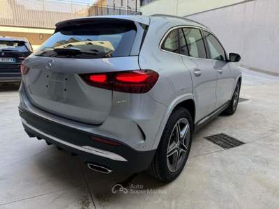 Mercedes-Benz GLA Automatic AMG Line Premium Argento usata VAREDO