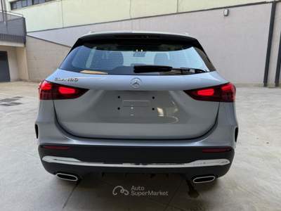Mercedes-Benz GLA Automatic AMG Line Premium Argento usata VAREDO