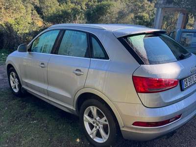 Audi Q3 designe esition quattro s-tronic Argento usata Calangianus
