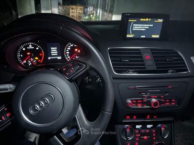 Audi Q3 designe esition quattro s-tronic Argento usata Calangianus