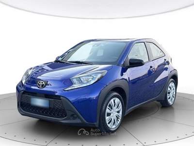 Toyota Aygo X  1.0 active 72cv Blu/Azzurro usata San Vendemiano