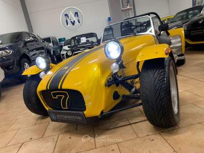 Caterham Seven 1.6 135cv Rover 6m italiana Giallo usata Rho