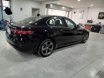 Alfa Romeo Giulia 2.2 Turbodiesel 150 CV Executive Nero usata San Vito dei Normanni