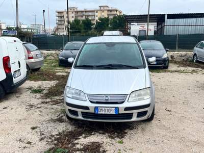 Fiat Idea 70 CV BlackStar X Neopatentati Argento usata Terlizzi