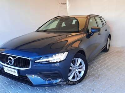 Volvo V60 B4 (d) Geartronic Momentum Business Grigio usata Resana
