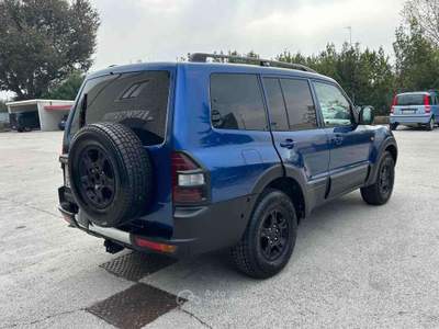 Mitsubishi Pajero 5p 3.2 tdi 16v di-d GLX-7 POSTI-MANUALE-GANCIO- Blu/Azzurro usata Osimo