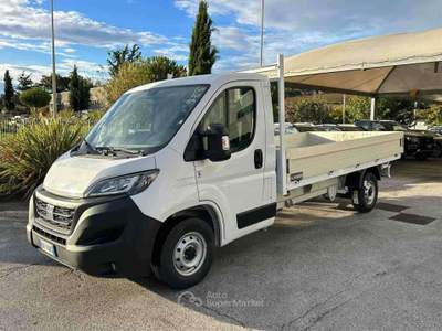 Fiat Ducato 2.2 MULTIJET CASSONE FISSO-CLIMA Bianco usata Osimo