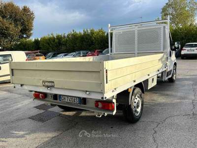 Fiat Ducato 2.2 MULTIJET CASSONE FISSO-CLIMA Bianco usata Osimo