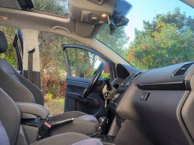 Volkswagen Touran .. Grigio usata Ardea