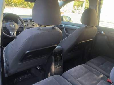 Volkswagen Touran .. Grigio usata Ardea