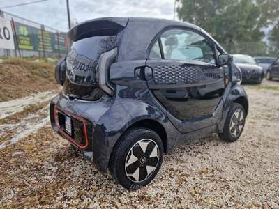 XEV Yoyo  Nero usata Roma