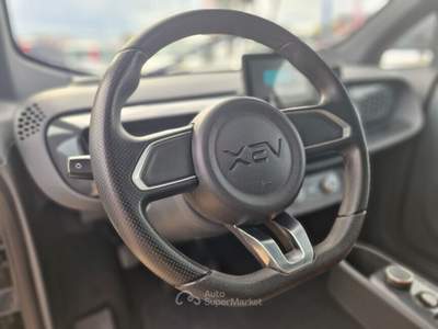XEV Yoyo  Nero usata Roma