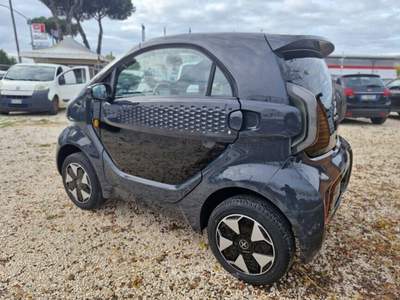 XEV Yoyo  Nero usata Roma