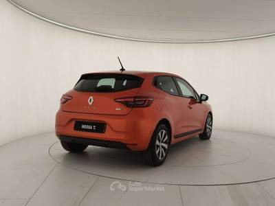 Renault Clio Clio 1.6 E-Tech full hybrid Equilibre 145cv auto Arancione usata Monza