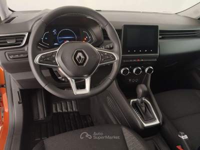 Renault Clio Clio 1.6 E-Tech full hybrid Equilibre 145cv auto Arancione usata Monza