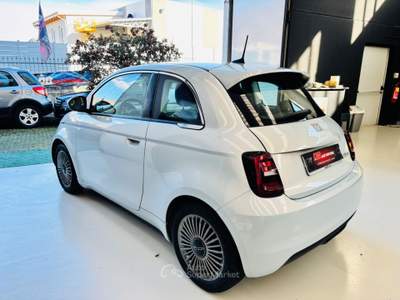 Fiat 500 500e Berlina 42 kWh La Prima Blu/Azzurro usata Rosta