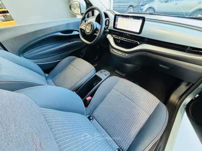 Fiat 500 500e Berlina 42 kWh La Prima Blu/Azzurro usata Rosta