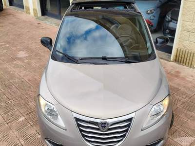 Lancia Ypsilon LANCIA YPSILON BENZINA/GPL usata Trinitapoli