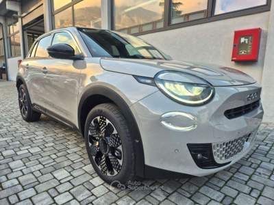 Fiat 600 600 1.2 hybrid La Prima 145cv CAMBIO AUTOM Beige usata LECCO