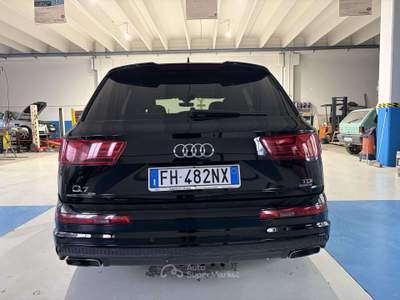 Audi Q7 3.0 tdi S-line Business Plus quattro tiptronic Nero usata Lumezzane
