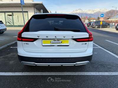 Volvo V90 Cross Country 4X4 Bianco usata Vigliano Biellese