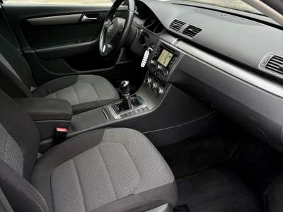Volkswagen Passat OTTIME CONDIZIONI Blu/Azzurro usata Bari