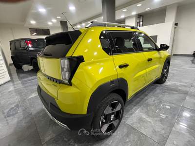Fiat Grande Panda auto km 0 Giallo usata Curti
