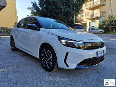 Opel Corsa 1.2 100 CV GS Line Bianco usata Canicattì