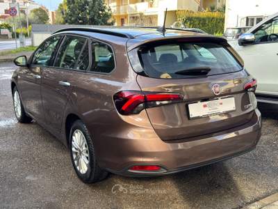 Fiat Tipo Tipo 1.6 Mjt S&S SW City Life FARI LED Marrone usata Bernalda