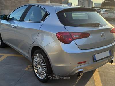 Alfa Romeo Giulietta Giulietta 2.0 JTDm-2 140 CV Exclusive Argento usata SORA