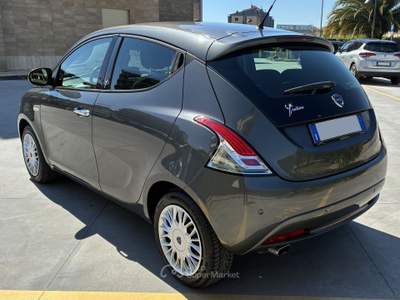 Lancia Ypsilon Ypsilon 1.2 69 CV 5 porte GPL Ecochic Gold Grigio usata SORA