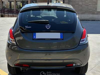Lancia Ypsilon Ypsilon 1.2 69 CV 5 porte GPL Ecochic Gold Grigio usata SORA