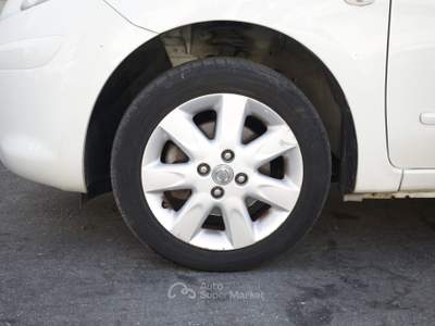 Nissan Micra Micra 1.2 12V 5 porte  Acenta Unicoproprietario Bianco usata Torino