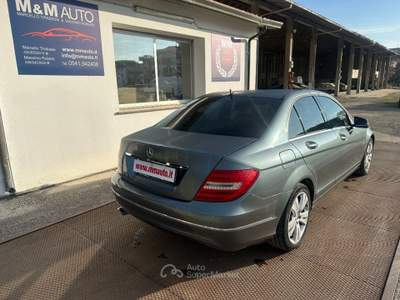 Mercedes-Benz Classe C CDI BlueEFFICIENCY Elegance GANCIO TRAINO!!!!! Blu/Azzurro usata SAVIGNANO SUL RUBICONE
