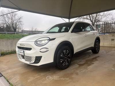 Fiat 600 Hybrid 100 CV DCT MHEV AUTOMATICA DA PROVARE Bianco usata Pavia
