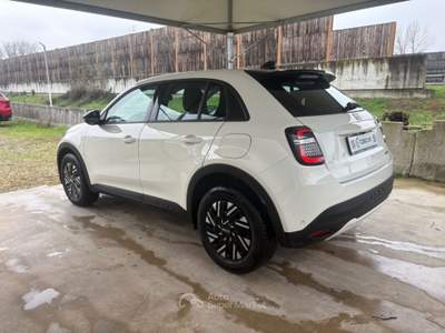 Fiat 600 Hybrid 100 CV DCT MHEV AUTOMATICA DA PROVARE Bianco usata Pavia