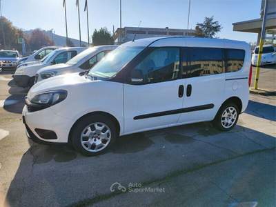Fiat Doblò Doblò 1.6 MJT 120CV S&S PC Combi N1 Lounge Bianco usata MONTE URANO